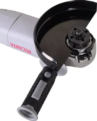 Угловая шлифмашина Ресанта УШМ-125/1100