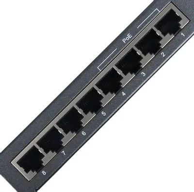 Коммутатор TP-Link TL-SG1008P